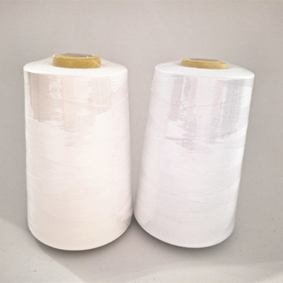 Benang Jahit Polyester Berkecepatan Tinggi Dengan Warna Kaya Untuk Jahit