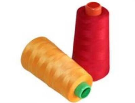 Stok Lot Warna 40/2 100% Polyester Benang Jahit 3000 Yards/Cone