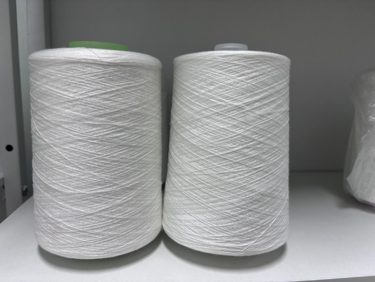 Pabrik Jual Langsung Bahan baku Putih 402 Spun Polyester Garment Sewing Thread