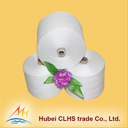 Single Twist Polyester Core Spun Yarn, Polyester Weaving Yarn Kurang patah ujung